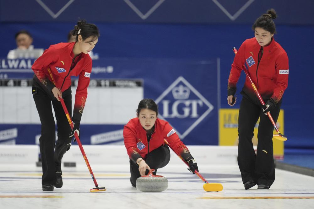 在对手手臂 在对手手臂